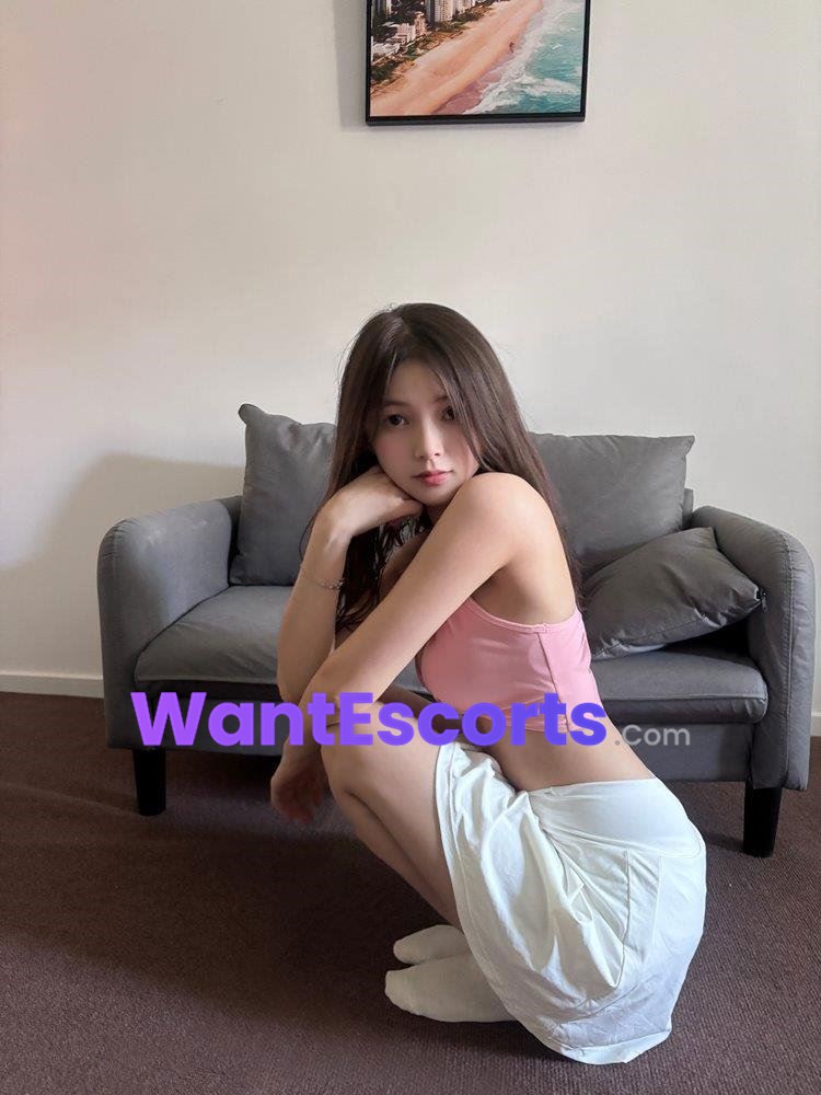 Uzo, independent escort in Adelaide SA