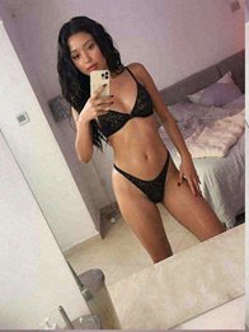 Reya, independent escort in Launceston TAS