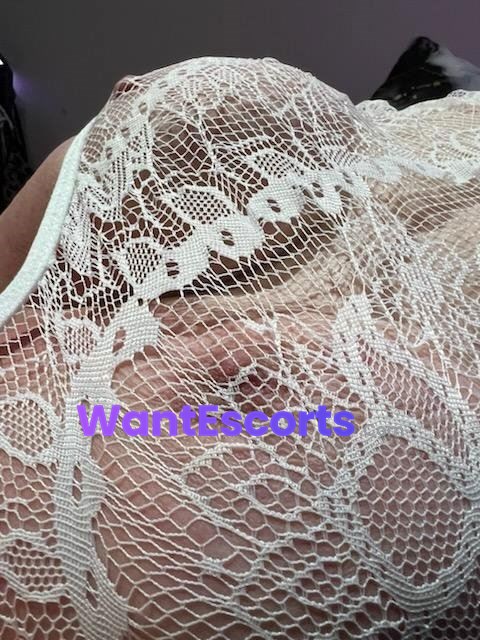 Vonne, independent escort in Albert Park VIC