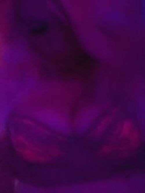 Xblonde, independent escort in Dubbo NSW