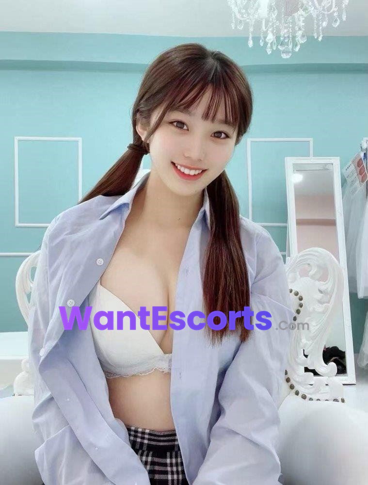 Yaya 19, independent escort in Brisbane QLD