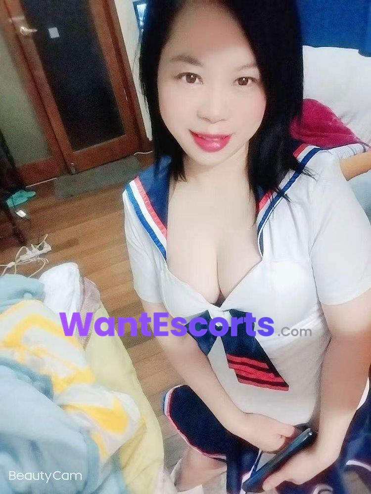Yunice, independent escort in Perth WA