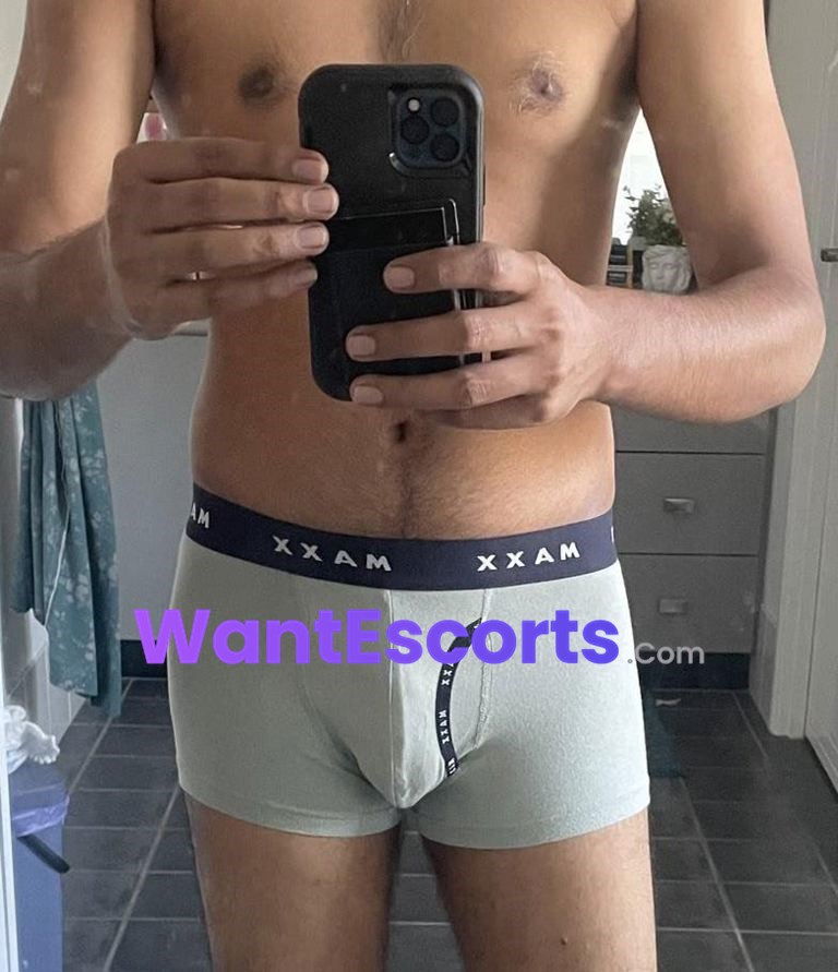Ahoda, male escort in Mackay QLD