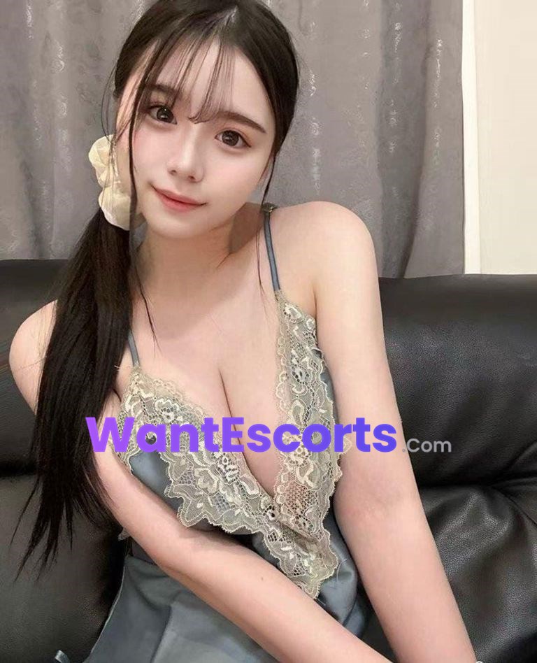 Reina Av Porn, independent escort in Brisbane QLD