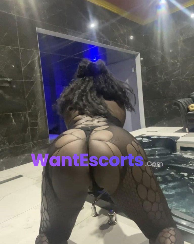 Alize, independent escort in Mascot NSW