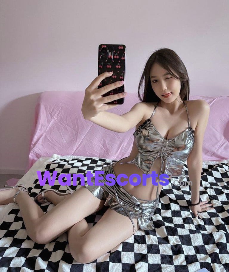 Kiss babe, independent escort in Newcastle NSW