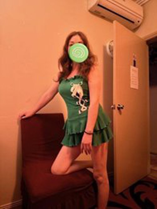 fefei, independent escort in Wollongong NSW
