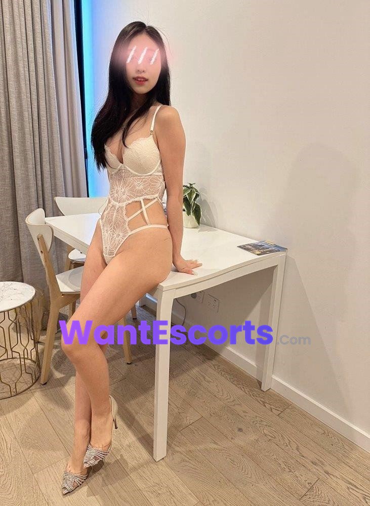 kimiko, independent escort in Melbourne VIC