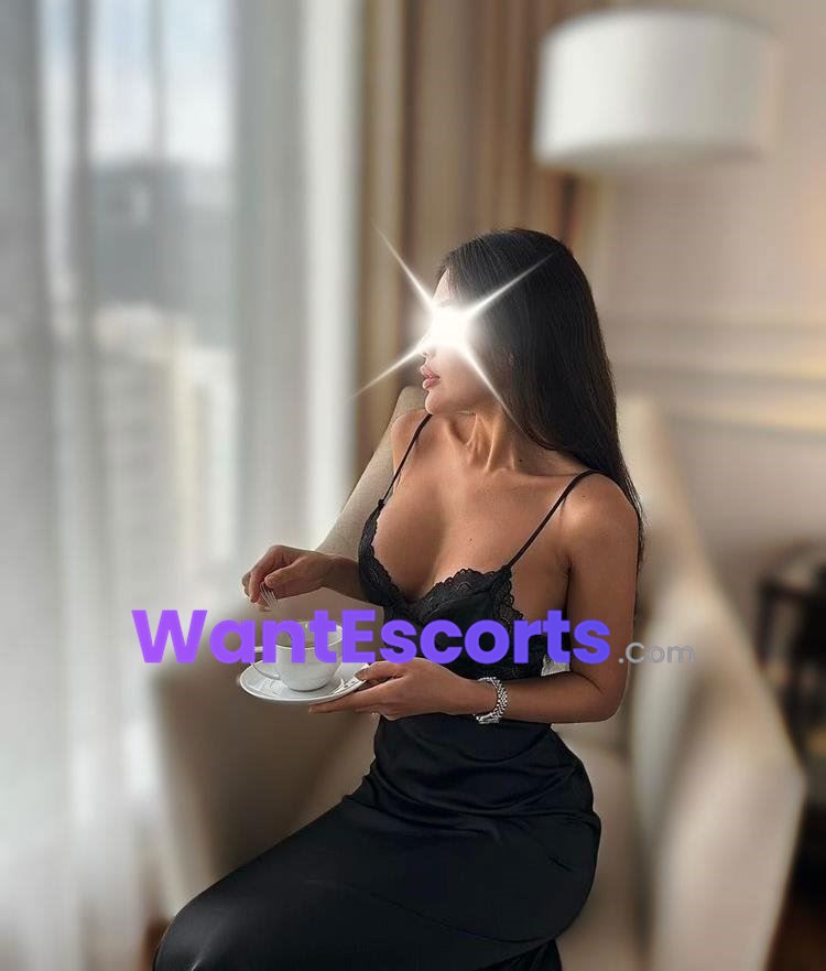 Lisa PARTY QUEEN, independent escort in Brisbane QLD