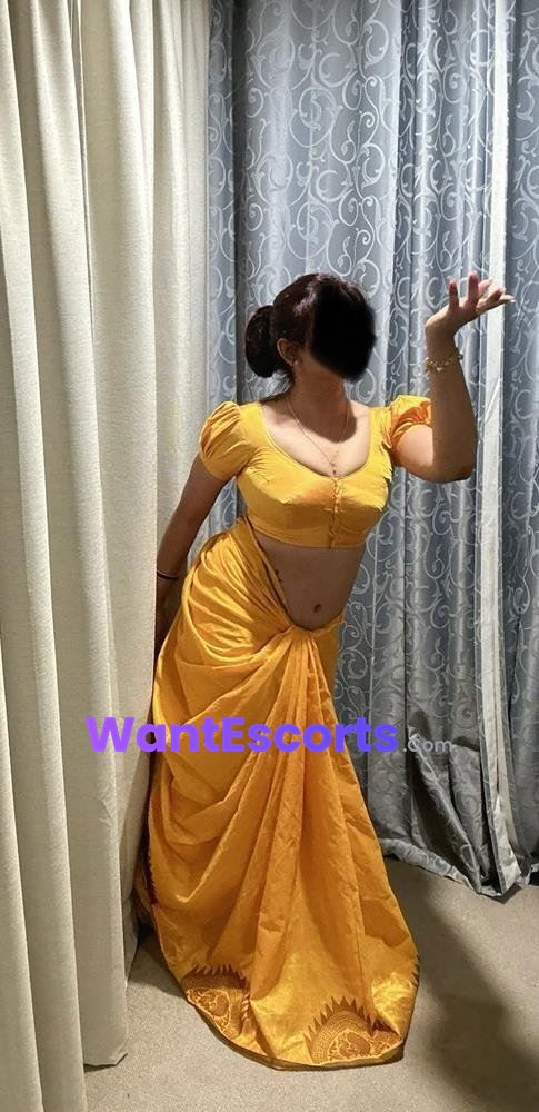 Manju Nair, independent escort in Brisbane QLD