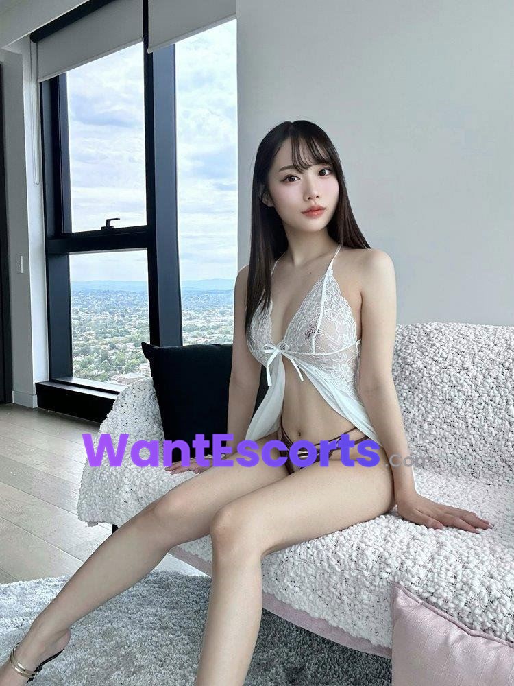 Mao , independent escort in Oakleigh VIC