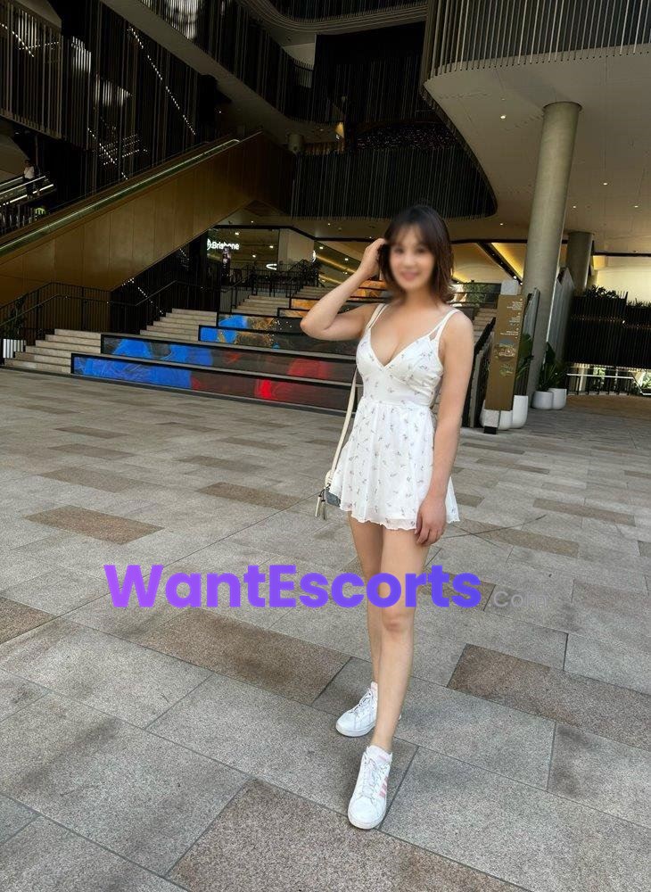 Miko, independent escort in Sunnybank QLD