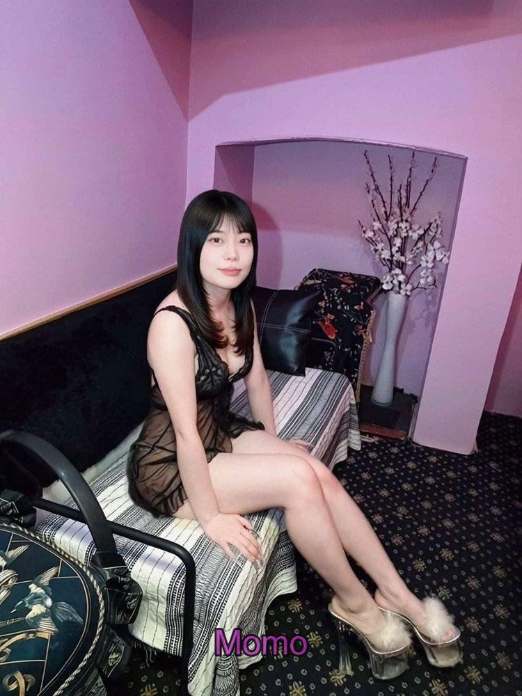 momo2tokyo, independent escort in Perth WA