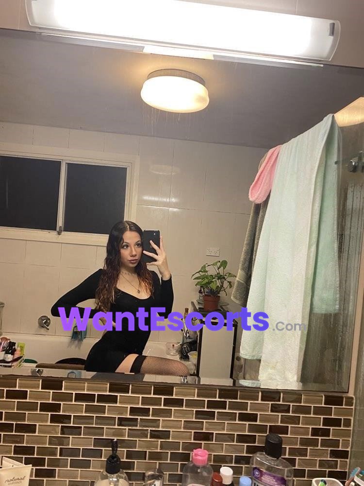 crystal420, independent escort in Lane Cove West NSW