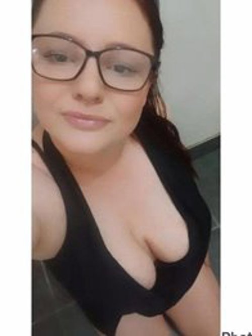 Shy Girl, independent escort in Sunshine West VIC
