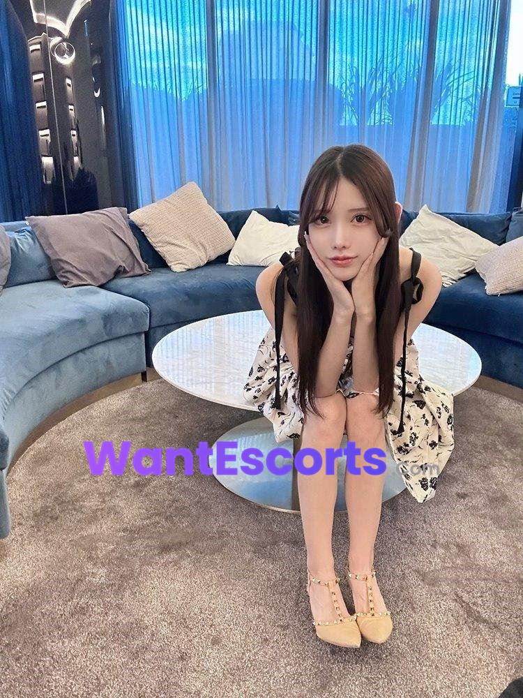 Xiao Mei, independent escort in Box Hill VIC
