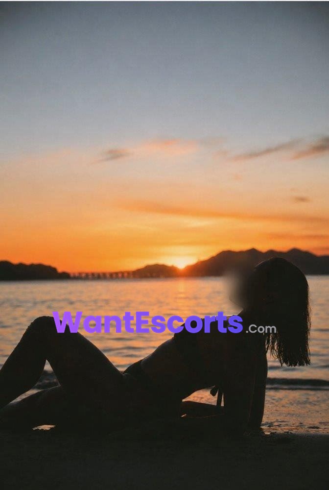 xolola, independent escort in Oran Park NSW