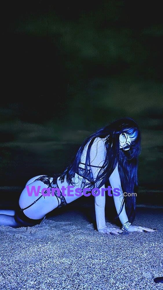 April Rose, independent escort in Brisbane QLD